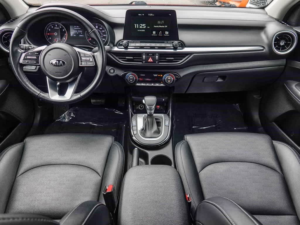 Thumbnail: 2021 Kia Forte - 11