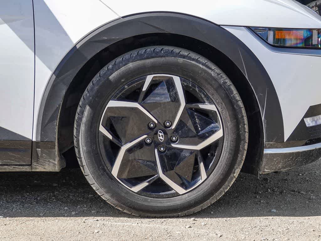 Thumbnail: 2024 Hyundai Ioniq 5 - 9