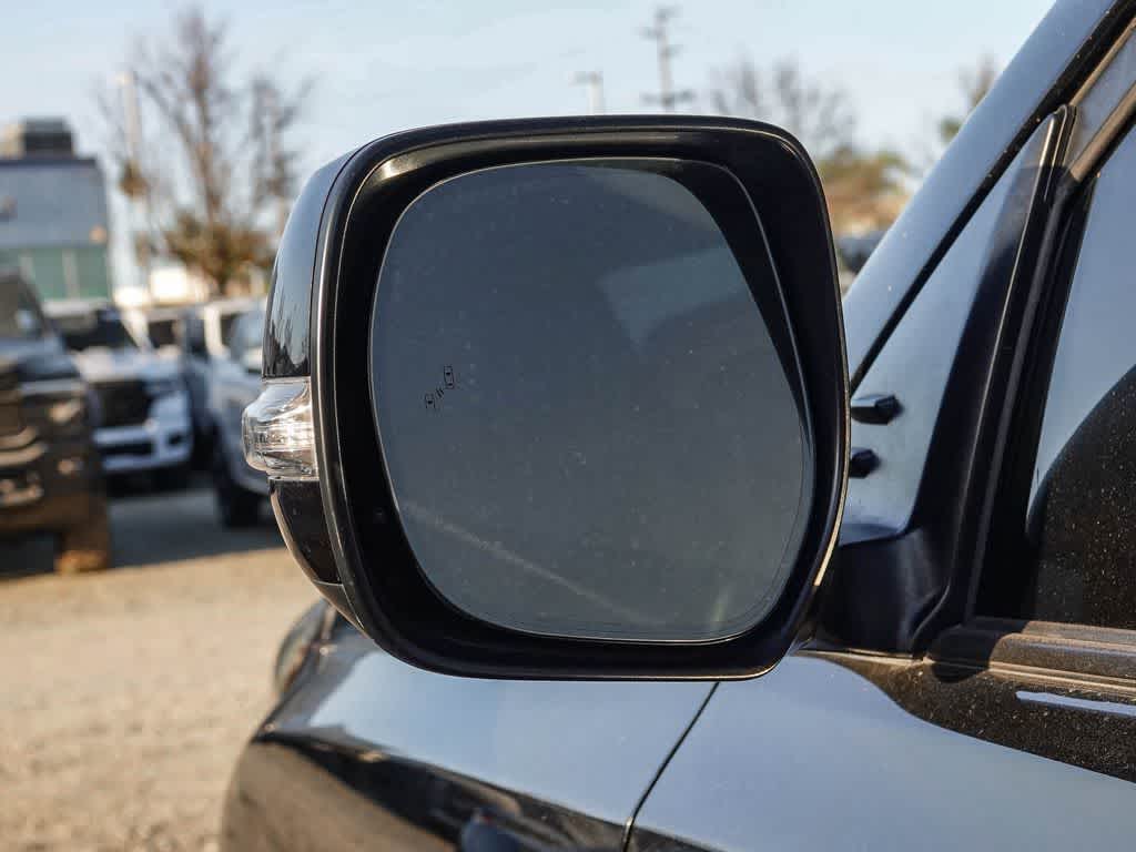 Thumbnail: 2018 Lexus GX - 19