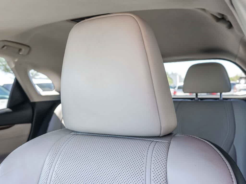 Thumbnail: 2017 Lexus RX - 24