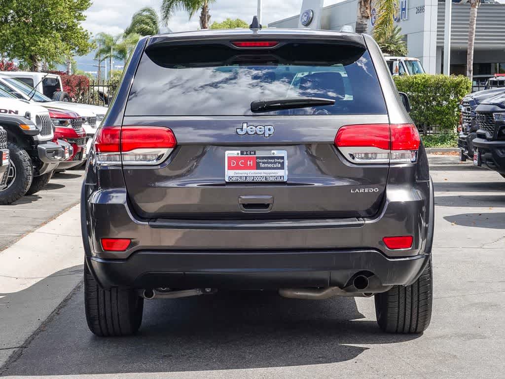Thumbnail: 2015 Jeep Grand Cherokee - 5