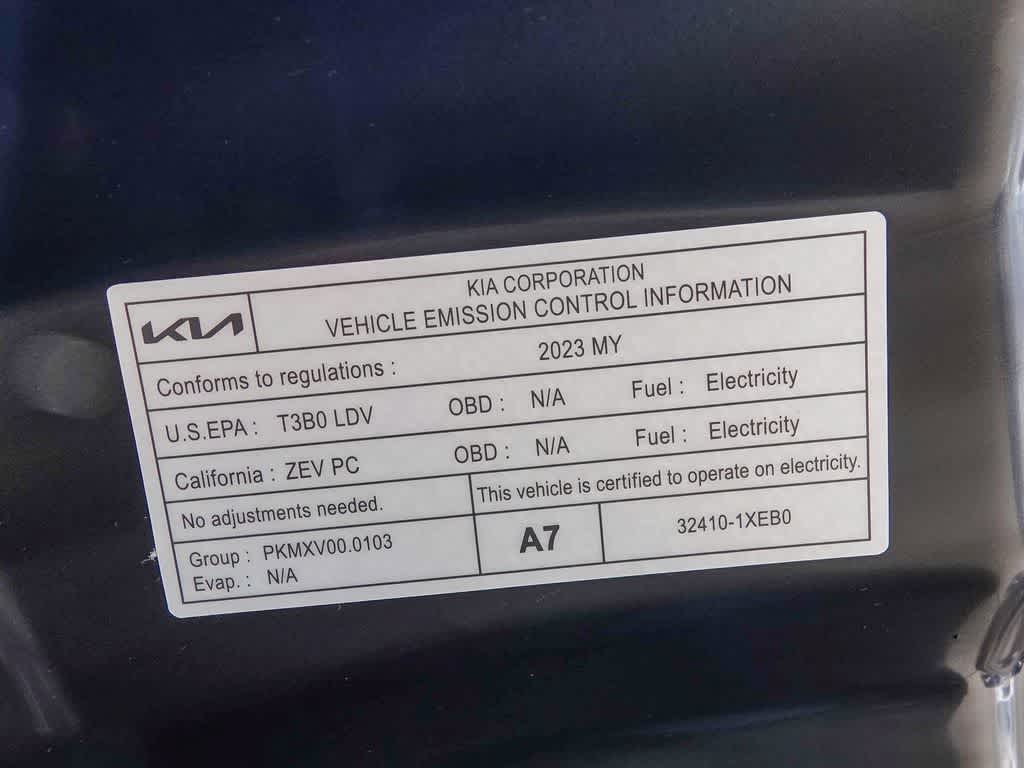Thumbnail: 2023 Kia EV6 - 23