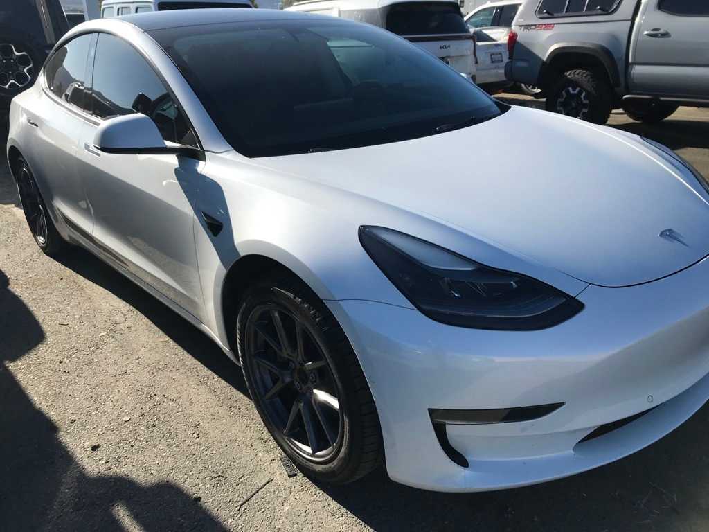 Thumbnail: 2022 Tesla Model 3 - 3