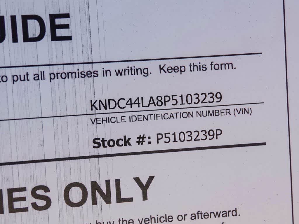 Thumbnail: 2023 Kia EV6 - 26