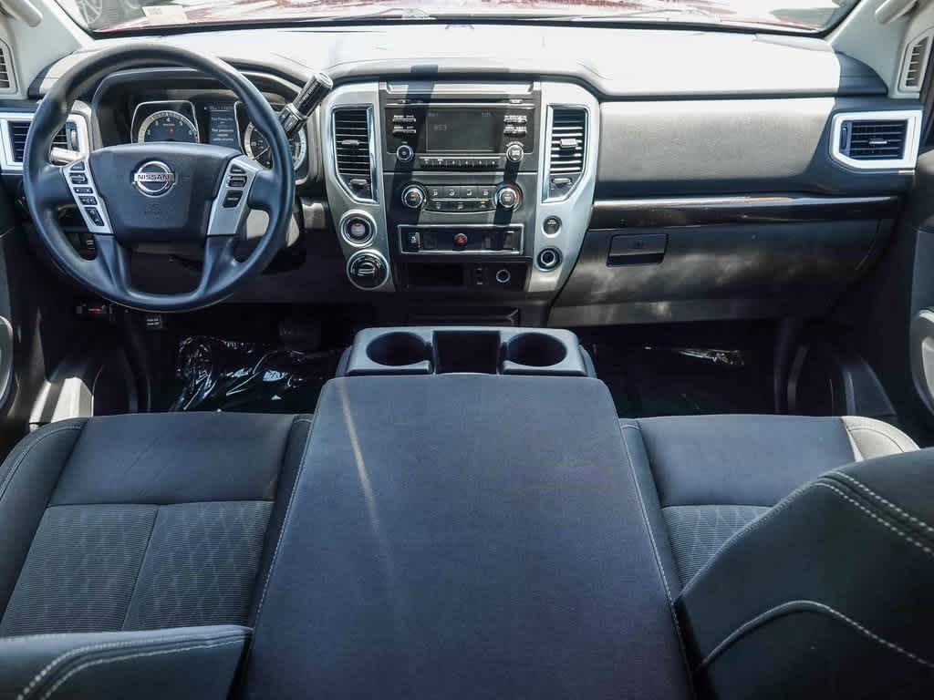 Thumbnail: 2018 Nissan Titan - 11