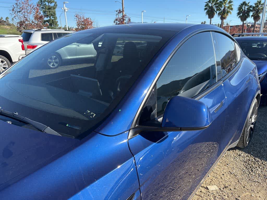 Thumbnail: 2023 Tesla Model Y - 3