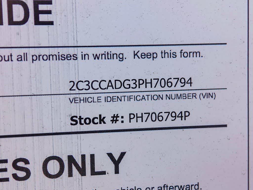 Thumbnail: 2023 Chrysler 300 - 28