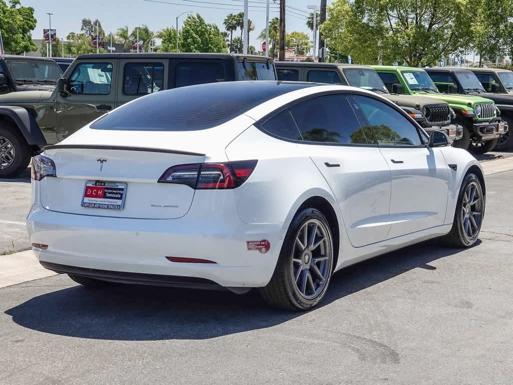Thumbnail: 2022 Tesla Model 3 - 4