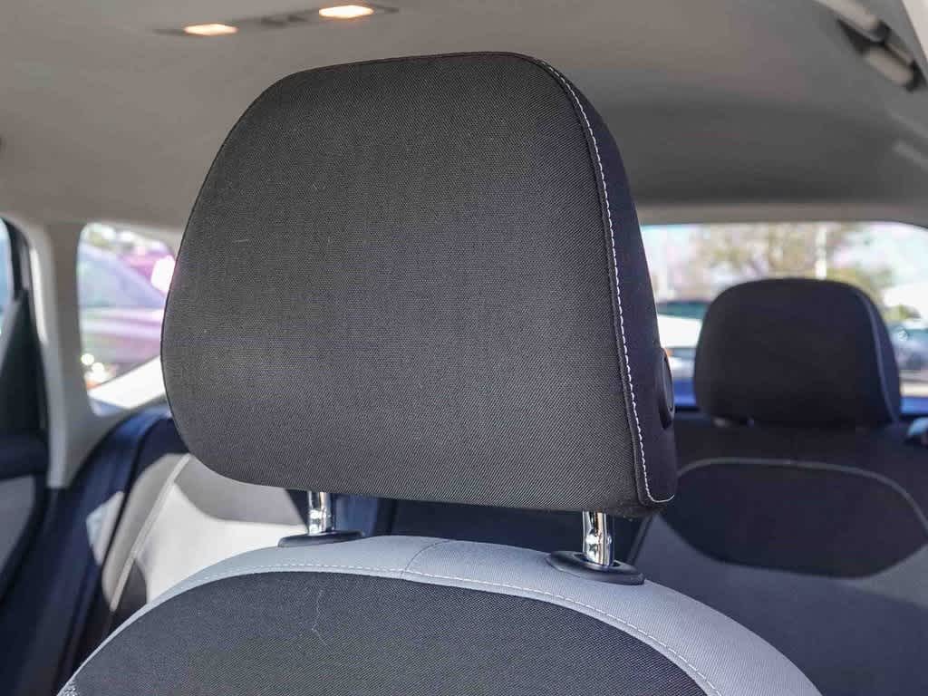 Thumbnail: 2022 Volkswagen Taos - 24