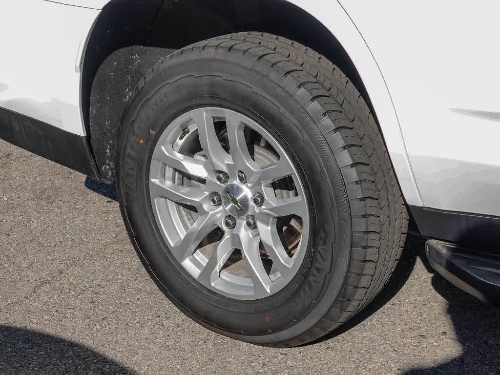 Thumbnail: 2022 Chevrolet Tahoe - 10