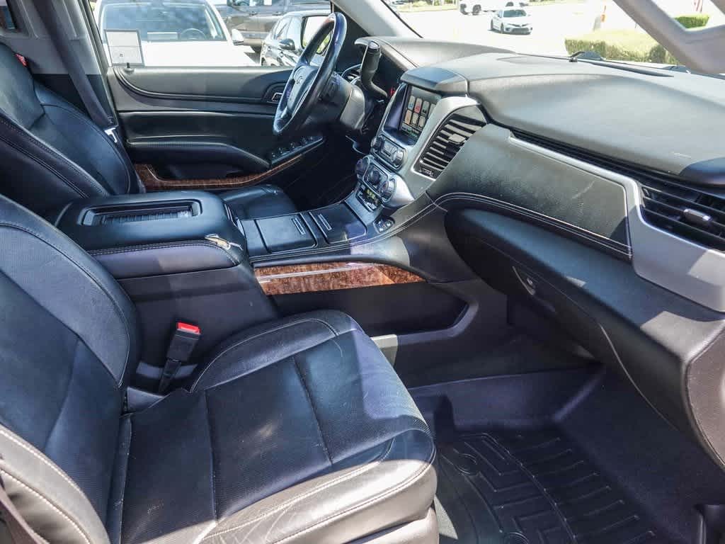 Thumbnail: 2016 Chevrolet Suburban - 15