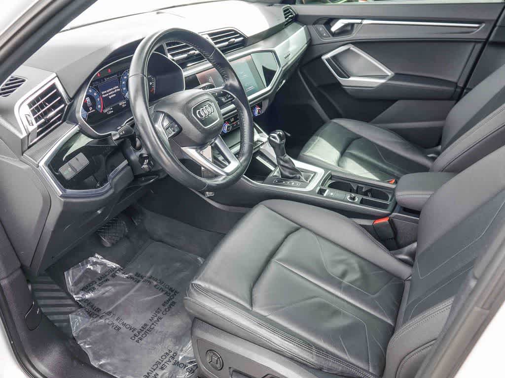 Thumbnail: 2020 Audi Q3 - 14