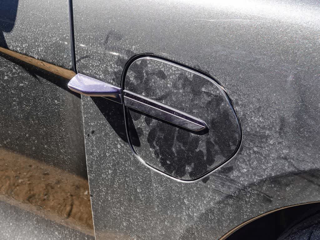 Thumbnail: 2020 Porsche Taycan - 8