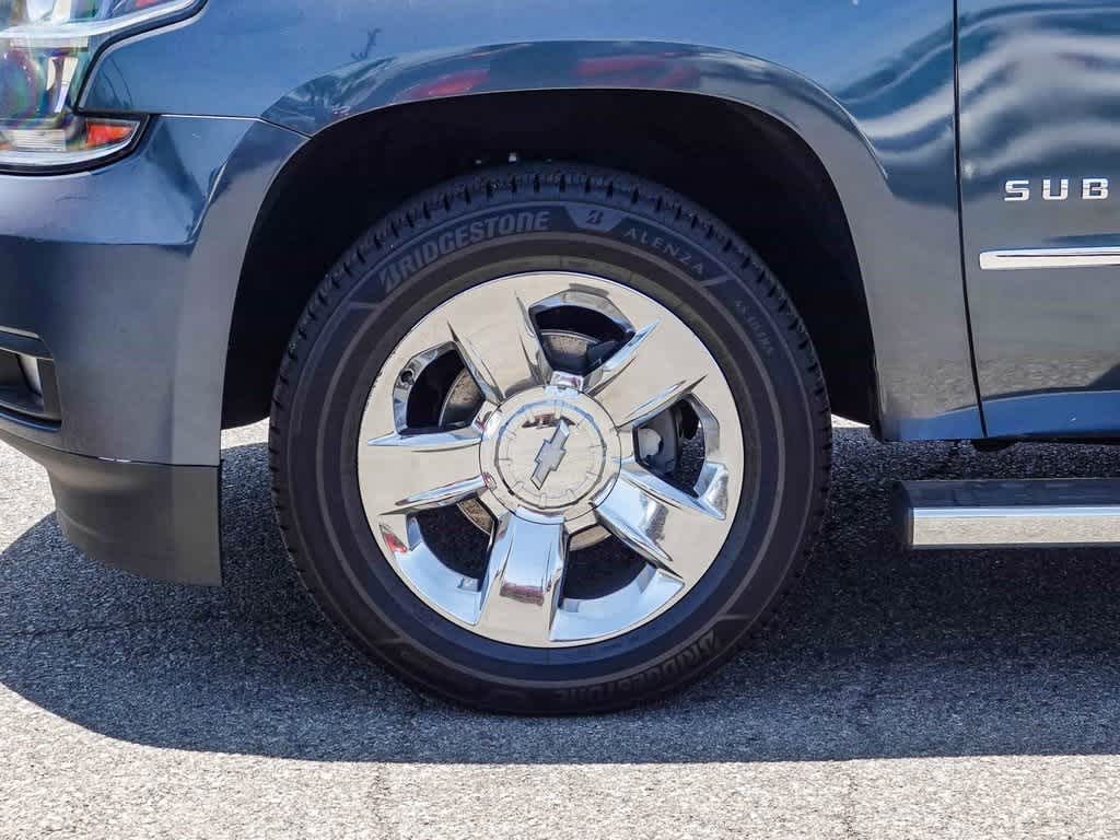 Thumbnail: 2019 Chevrolet Suburban - 10