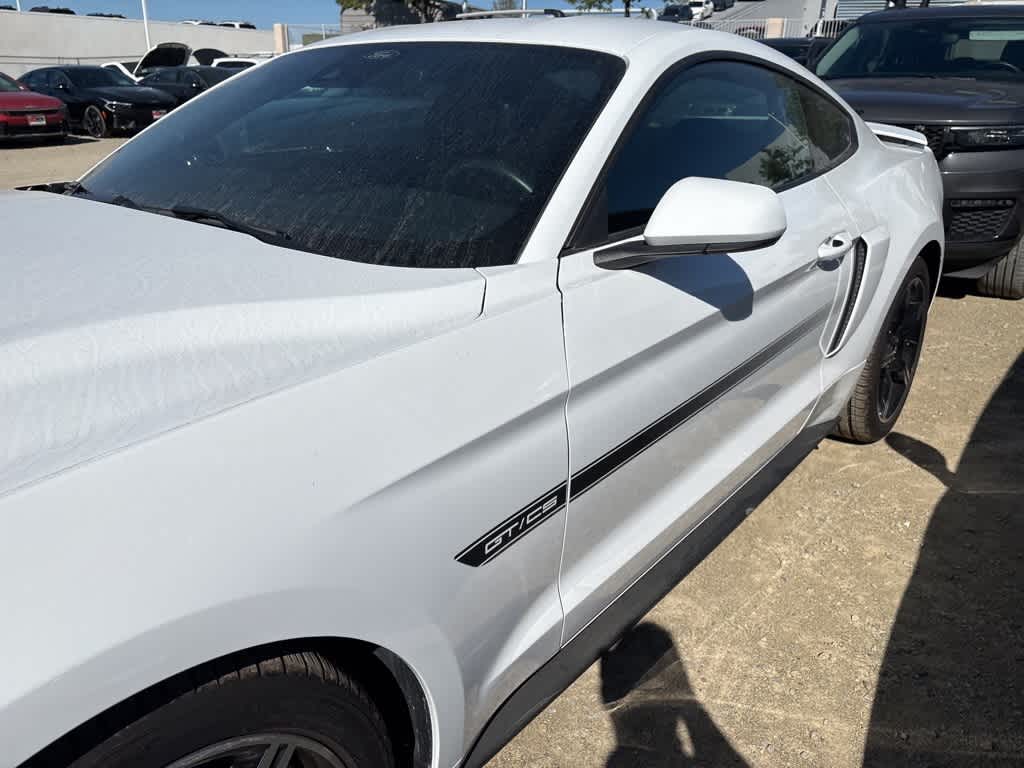 Thumbnail: 2021 Ford Mustang - 4