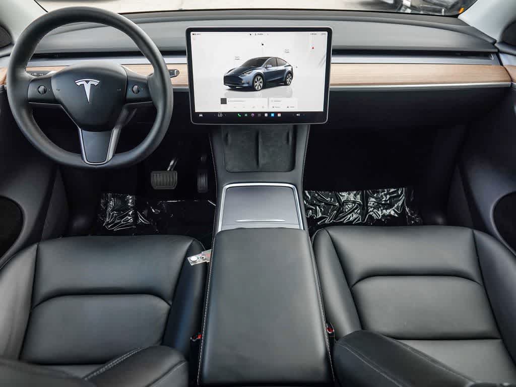 Thumbnail: 2024 Tesla Model Y - 10