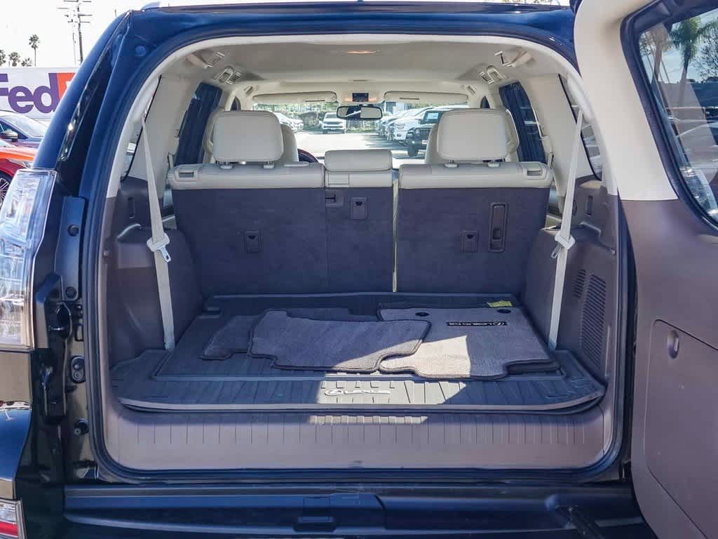 Thumbnail: 2017 Lexus GX - 24