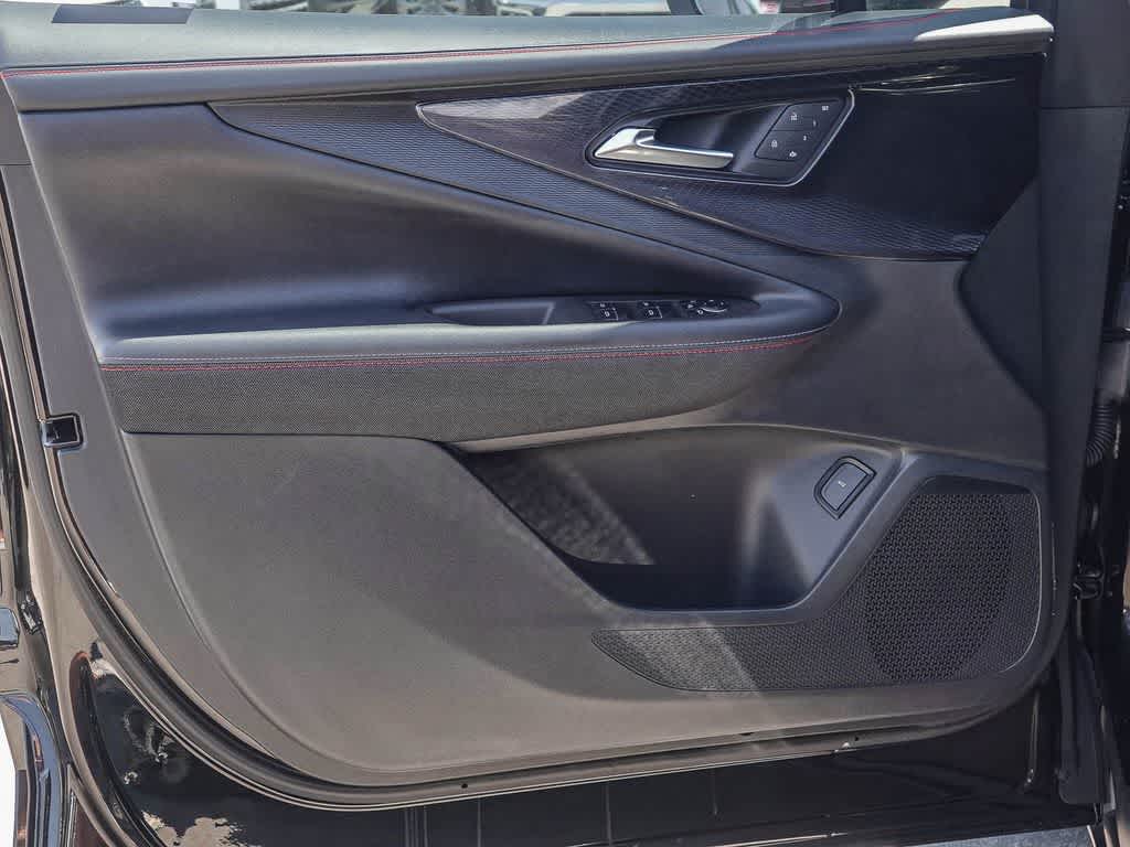 Thumbnail: 2024 Chevrolet Blazer EV - 19