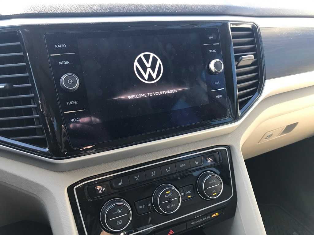 Thumbnail: 2022 Volkswagen Atlas - 7