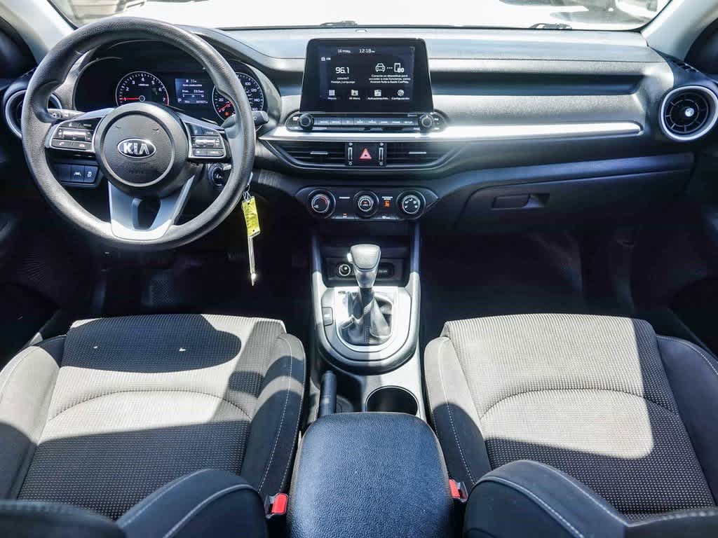Thumbnail: 2020 Kia Forte - 11