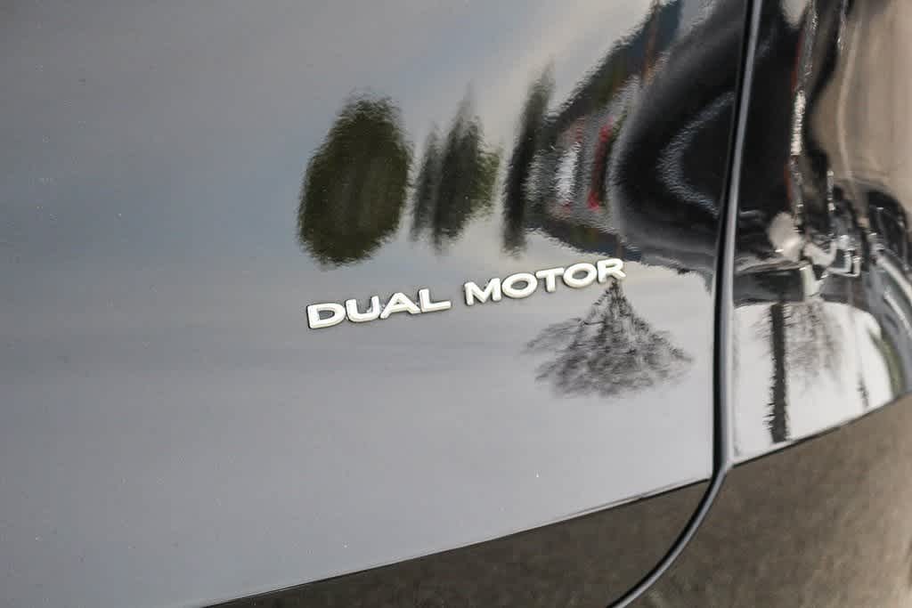 Thumbnail: 2023 Tesla Model Y - 10