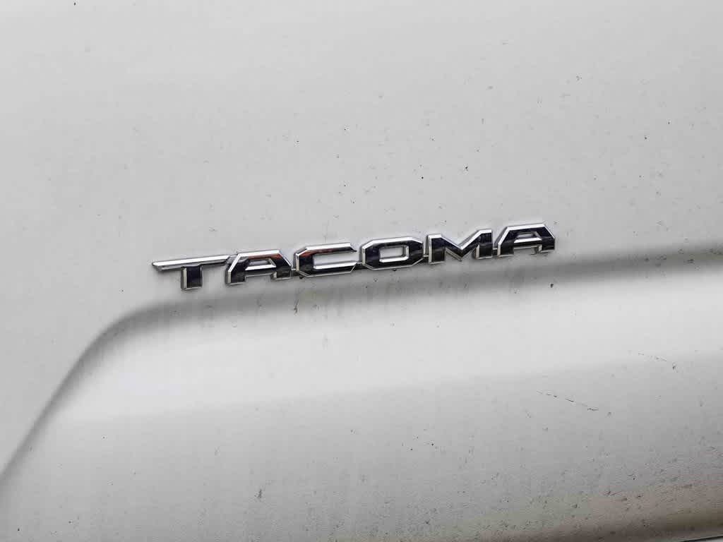 Thumbnail: 2021 Toyota Tacoma - 25