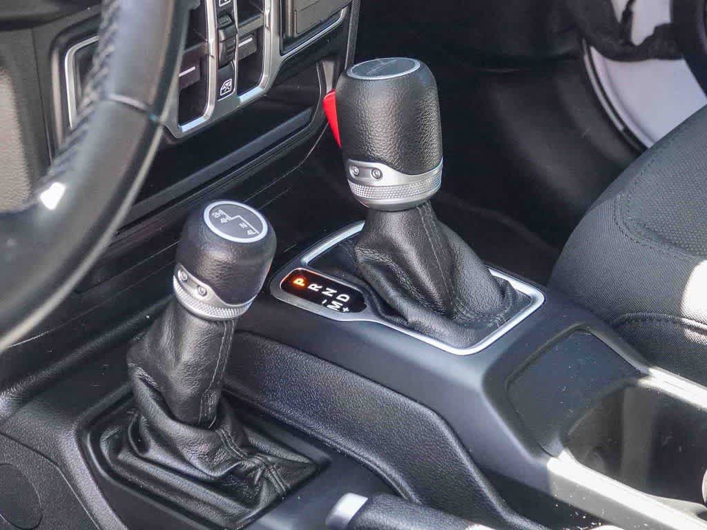 Thumbnail: 2022 Jeep Gladiator - 18