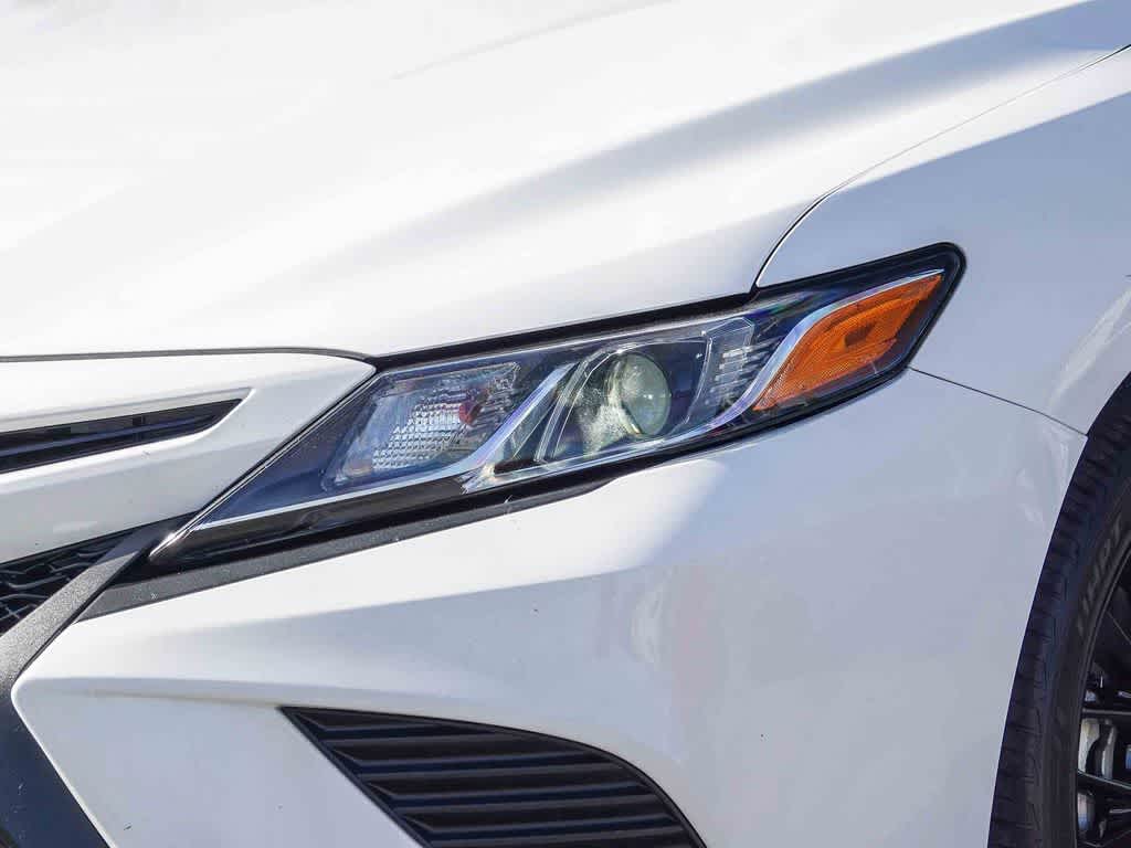 Thumbnail: 2019 Toyota Camry - 8