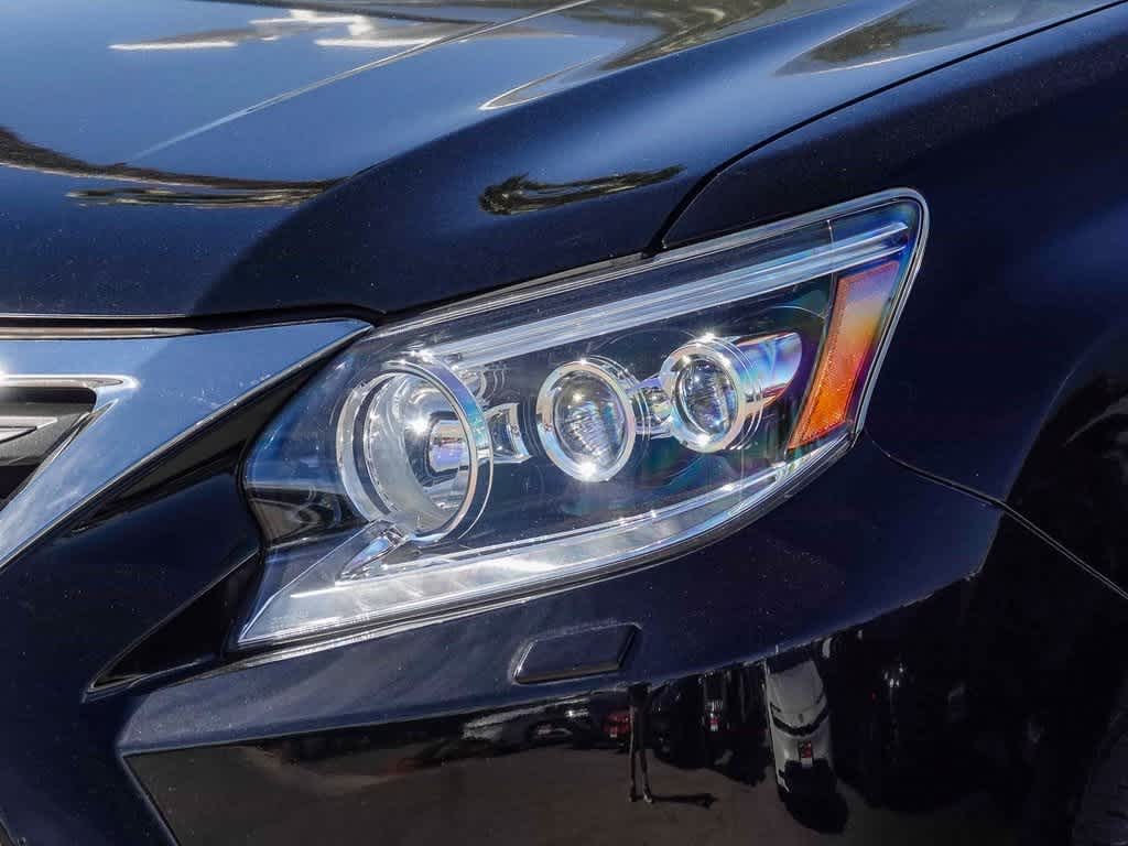 Thumbnail: 2017 Lexus GX - 7