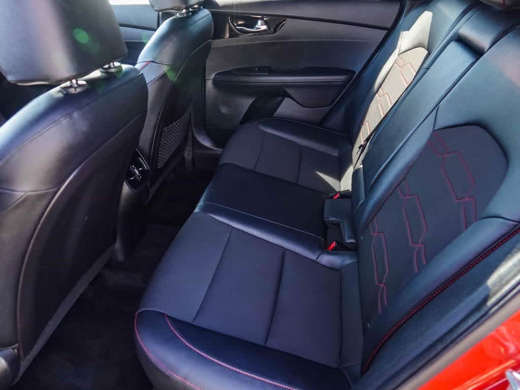 Thumbnail: 2020 Kia Forte - 18