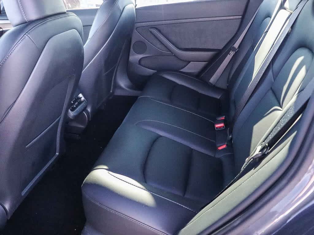 Thumbnail: 2023 Tesla Model 3 - 16