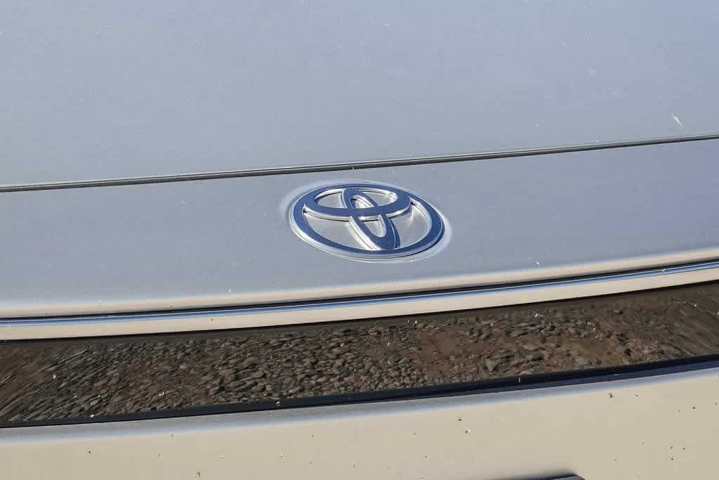 Thumbnail: 2023 Toyota bZ4X - 5