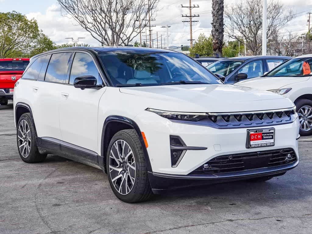 Thumbnail: 2025 Jeep Wagoneer S - 3