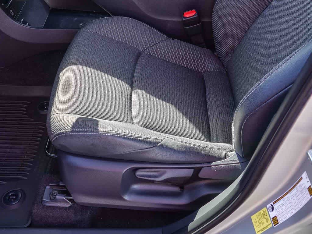 Thumbnail: 2023 Toyota bZ4X - 21