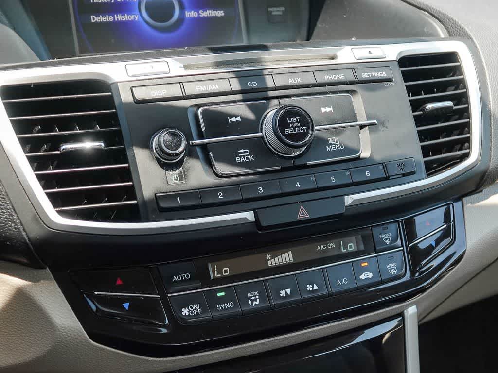Thumbnail: 2016 Honda Accord - 21