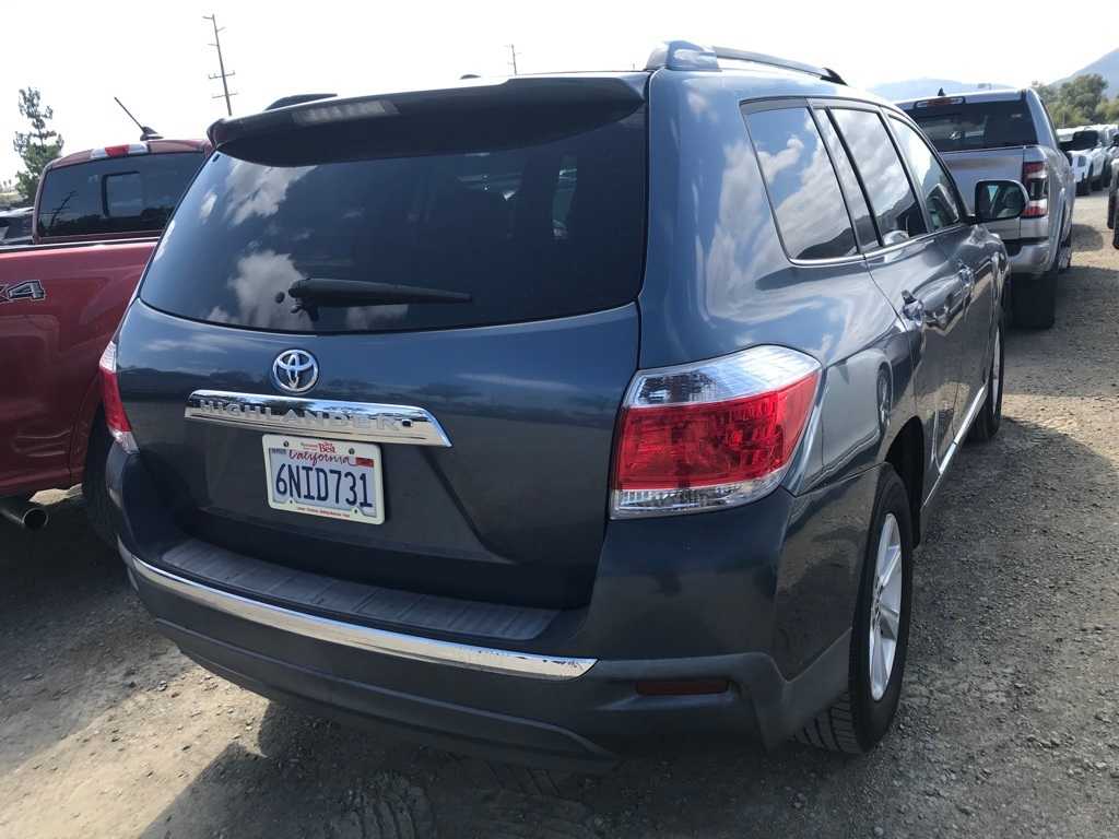 Thumbnail: 2011 Toyota Highlander - 6