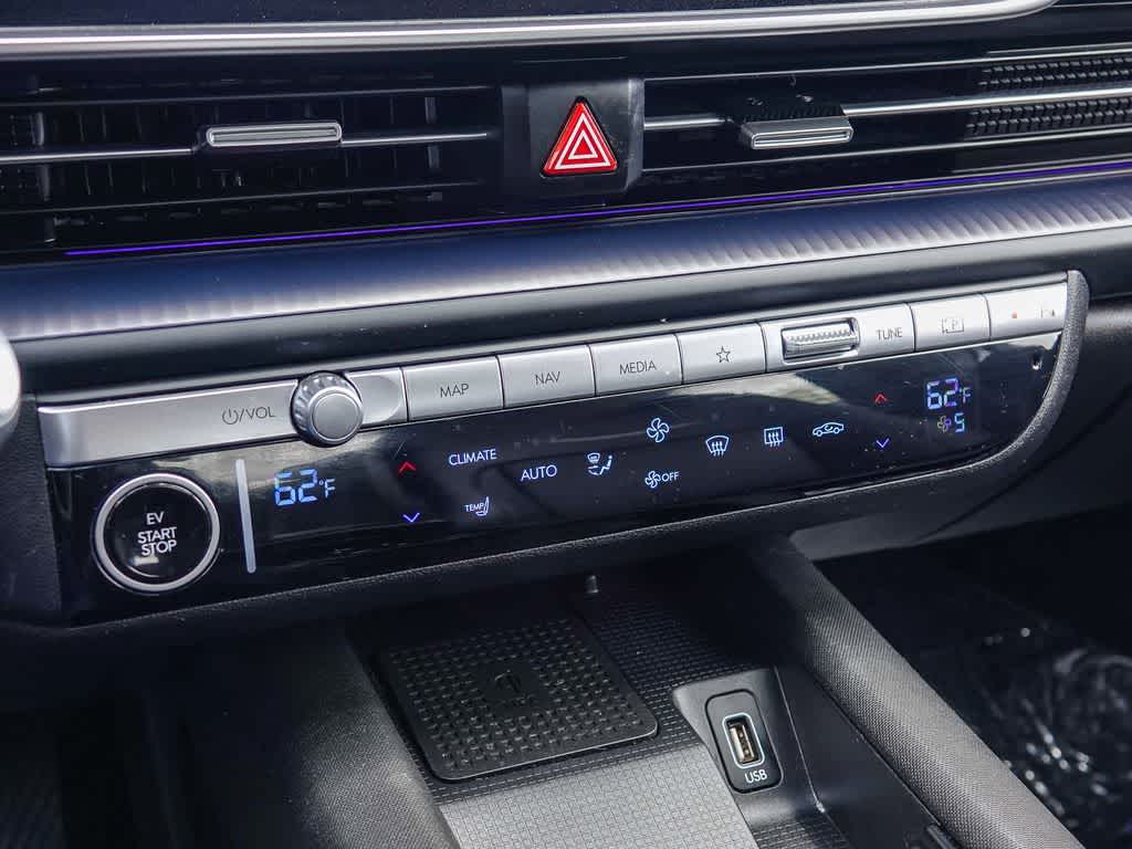 Thumbnail: 2024 Hyundai Ioniq 6 - 21