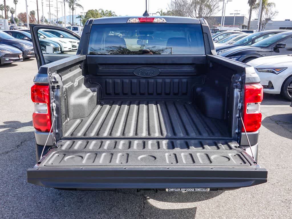 Thumbnail: 2025 Ford Maverick - 25