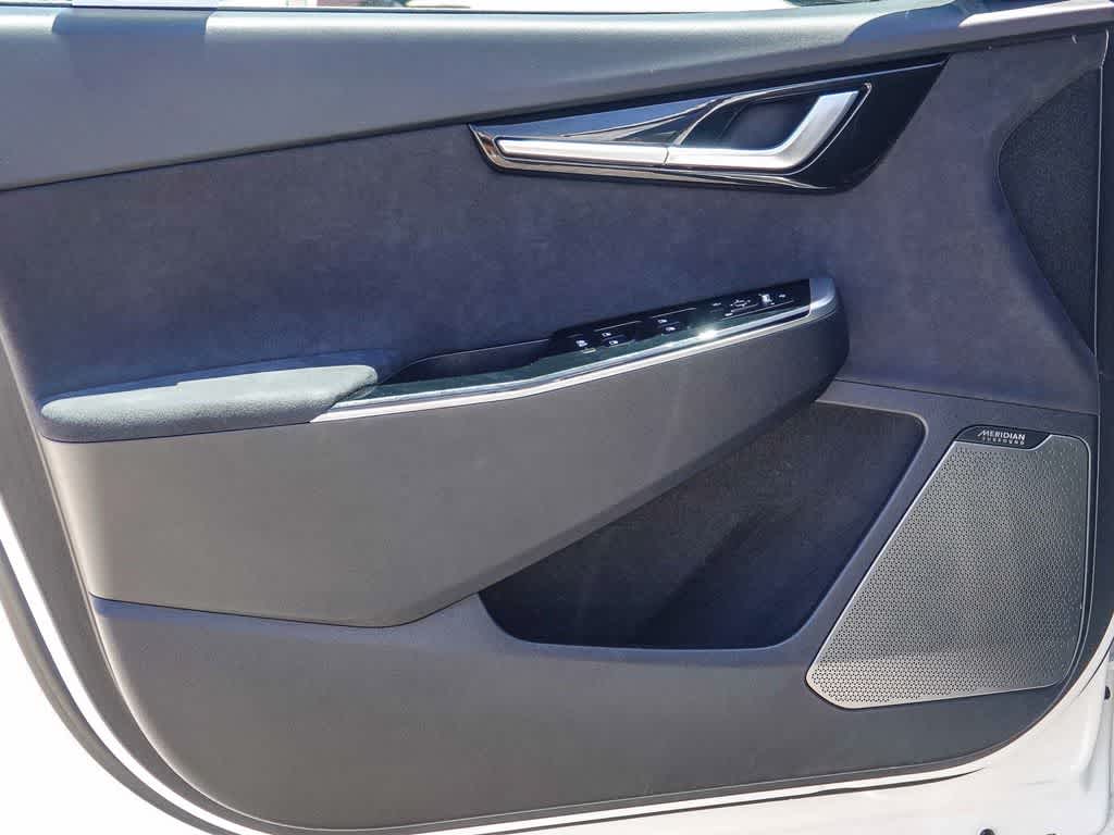 Thumbnail: 2024 Kia EV6 - 19