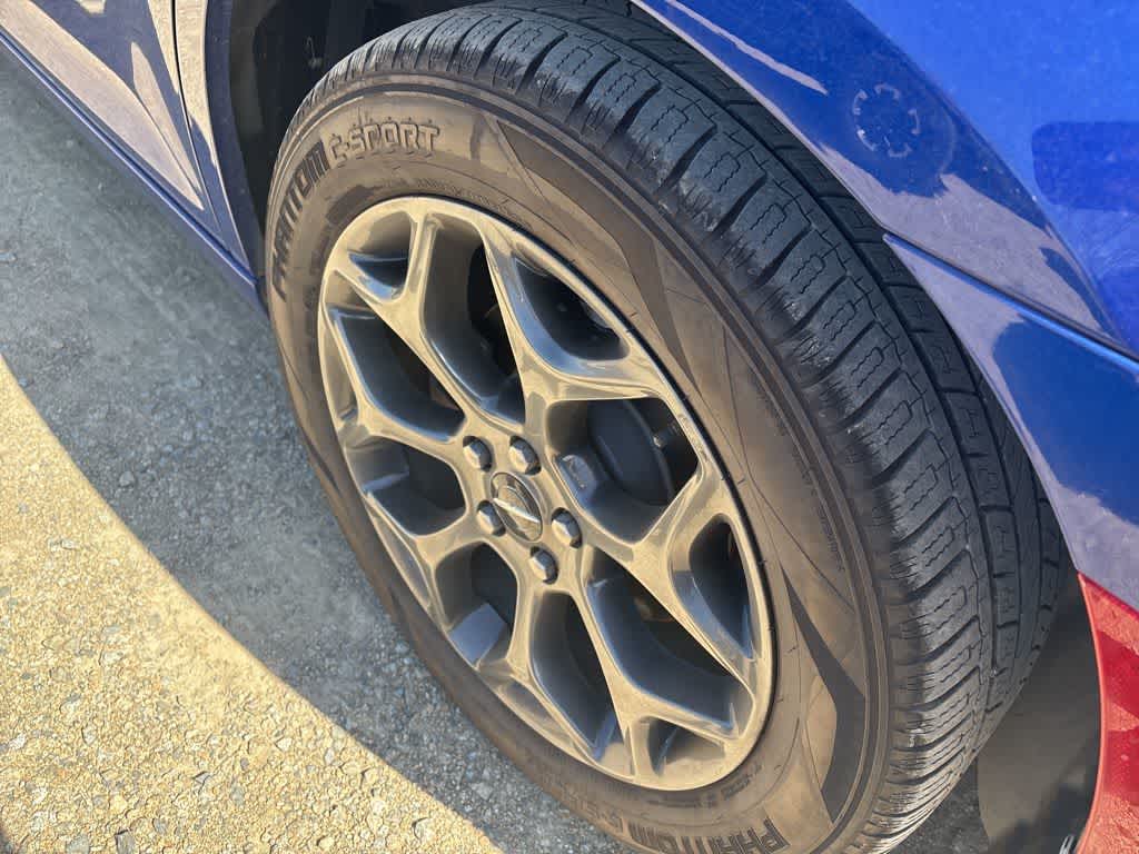 Thumbnail: 2018 Chrysler 300 - 7