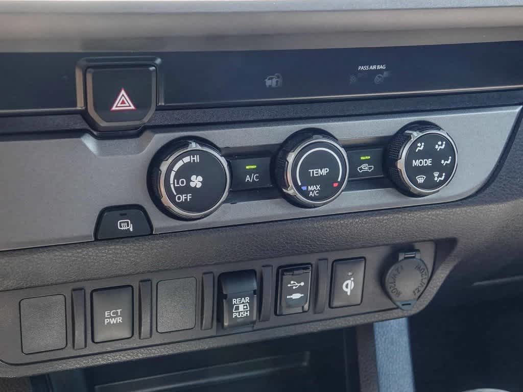 Thumbnail: 2019 Toyota Tacoma - 22