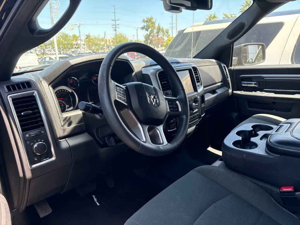 Thumbnail: 2022 RAM 1500 Classic - 12