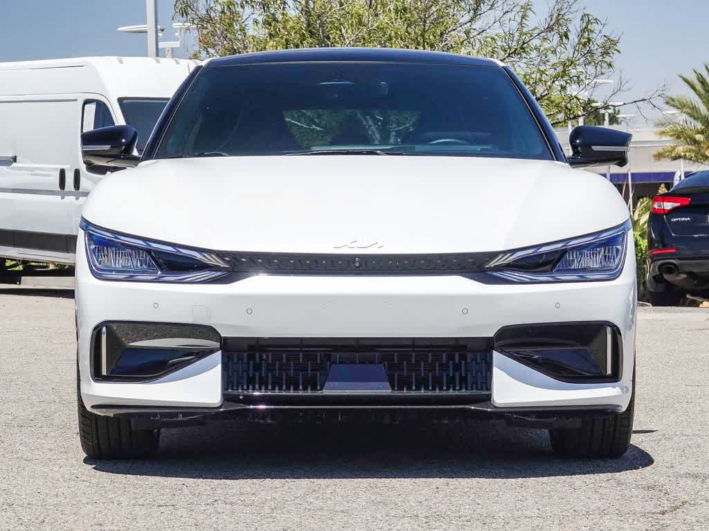 Thumbnail: 2024 Kia EV6 - 2