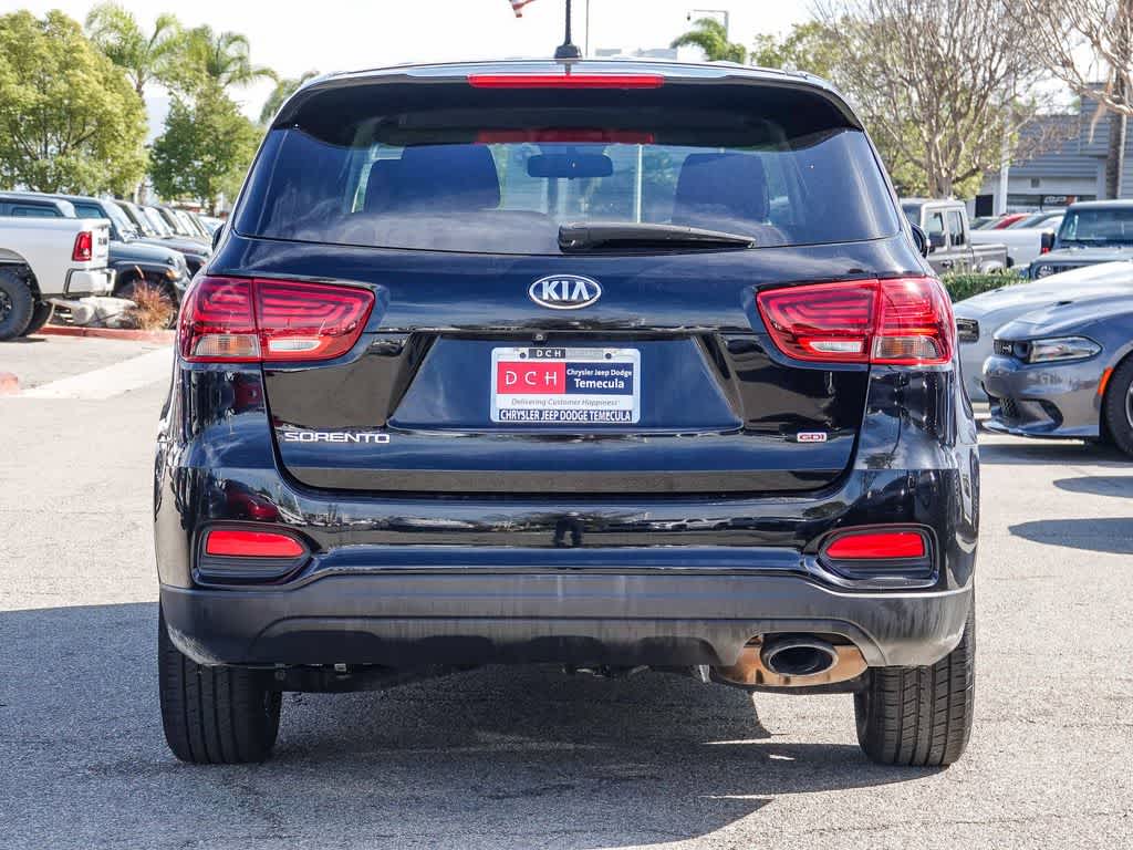 Thumbnail: 2019 Kia Sorento - 5