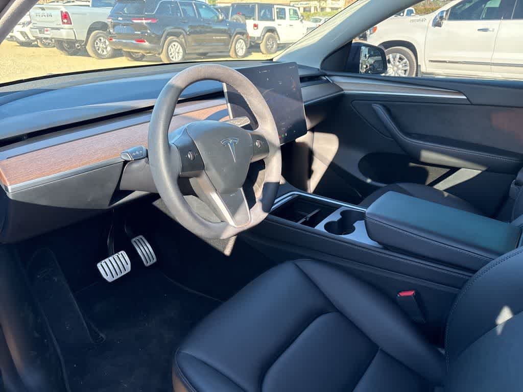 Thumbnail: 2023 Tesla Model Y - 8