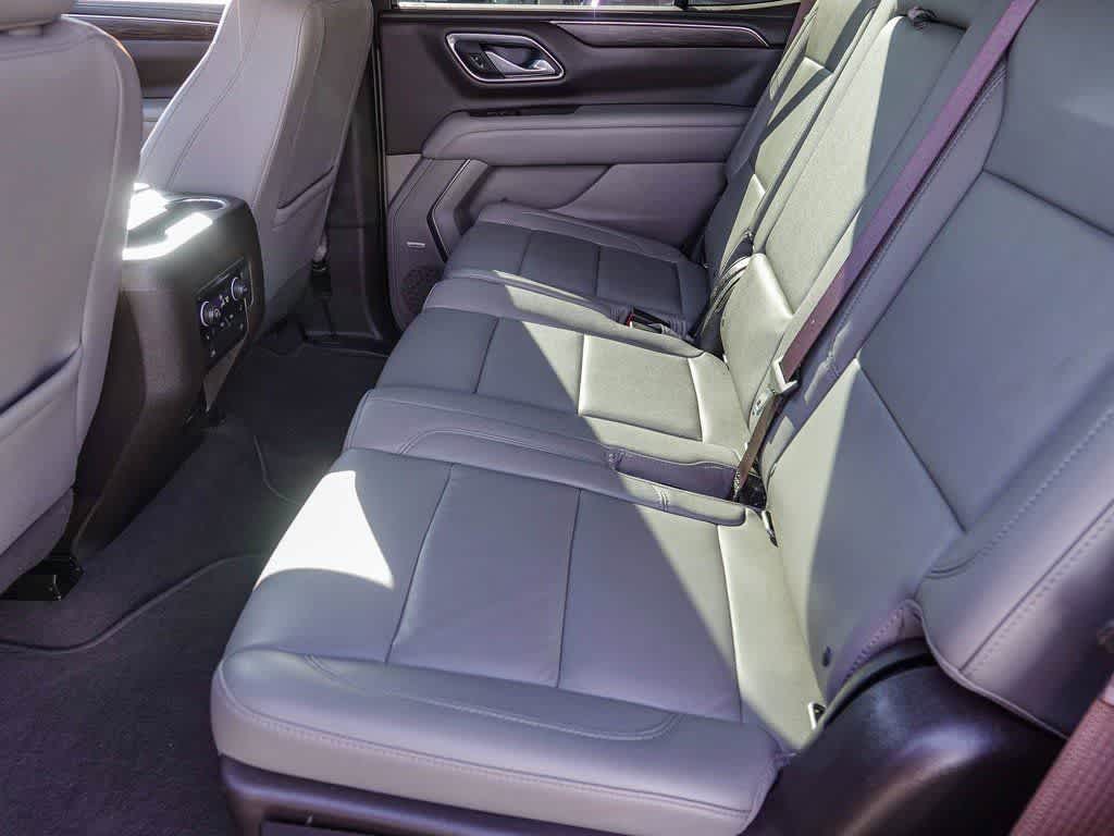 Thumbnail: 2022 Chevrolet Tahoe - 17