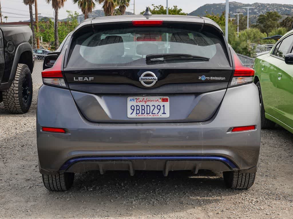 Thumbnail: 2022 Nissan Leaf - 14