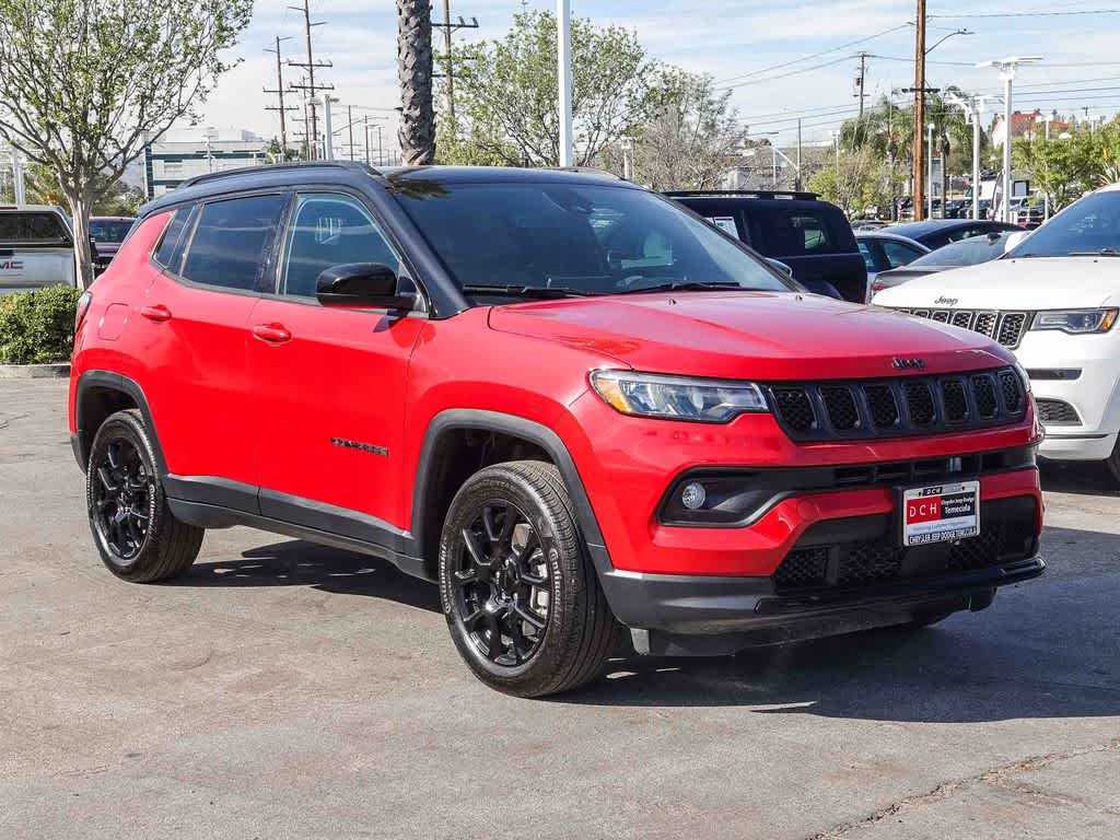 Thumbnail: 2023 Jeep Compass - 3