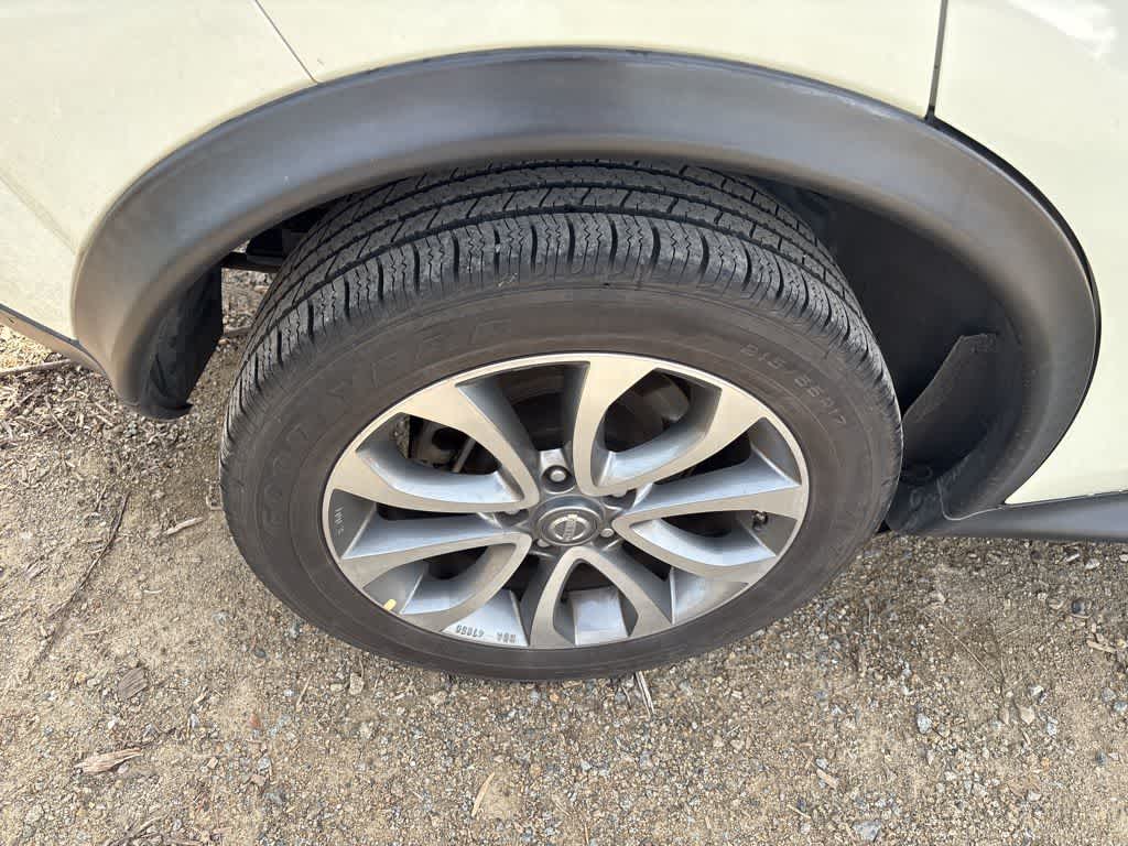 Thumbnail: 2011 Nissan Juke - 3