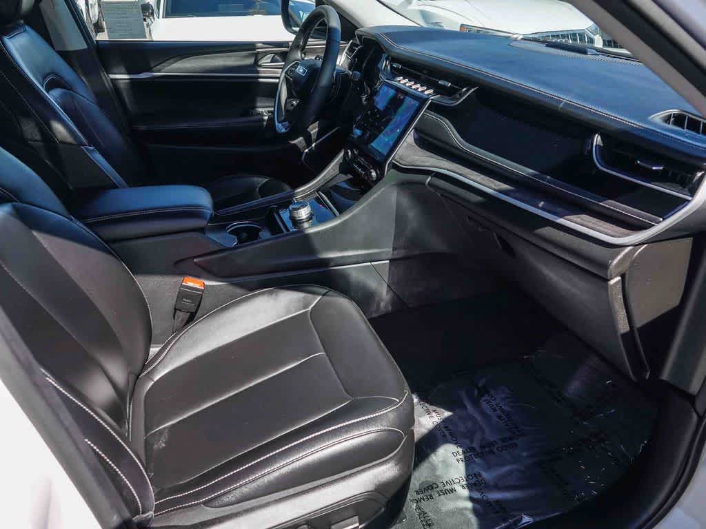 Thumbnail: 2023 Jeep Grand Cherokee - 15